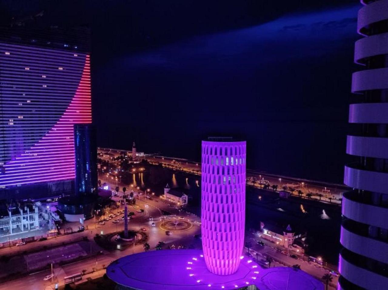 Apartamento City Centre Batumi Exterior foto